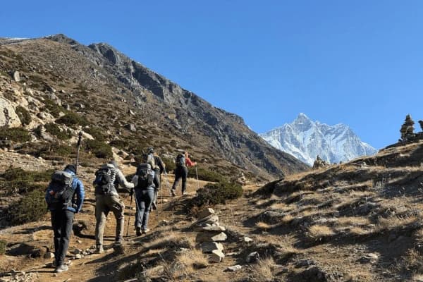 On the way to EBC Trek
