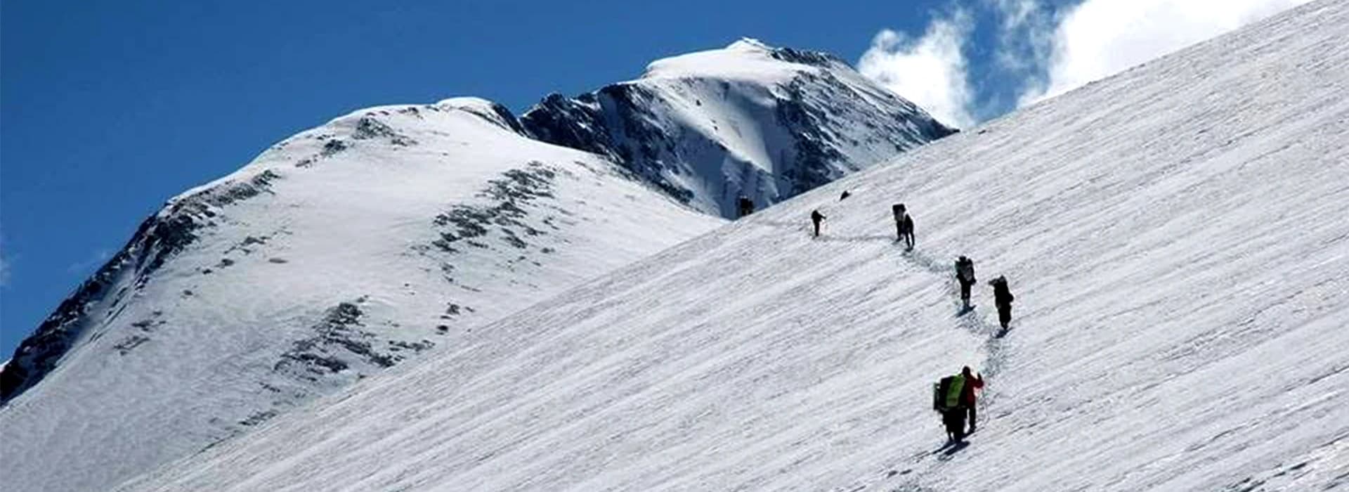 Mera Peak and Island Peak Climbing via Ama Lapcha Pass - 21 Days
