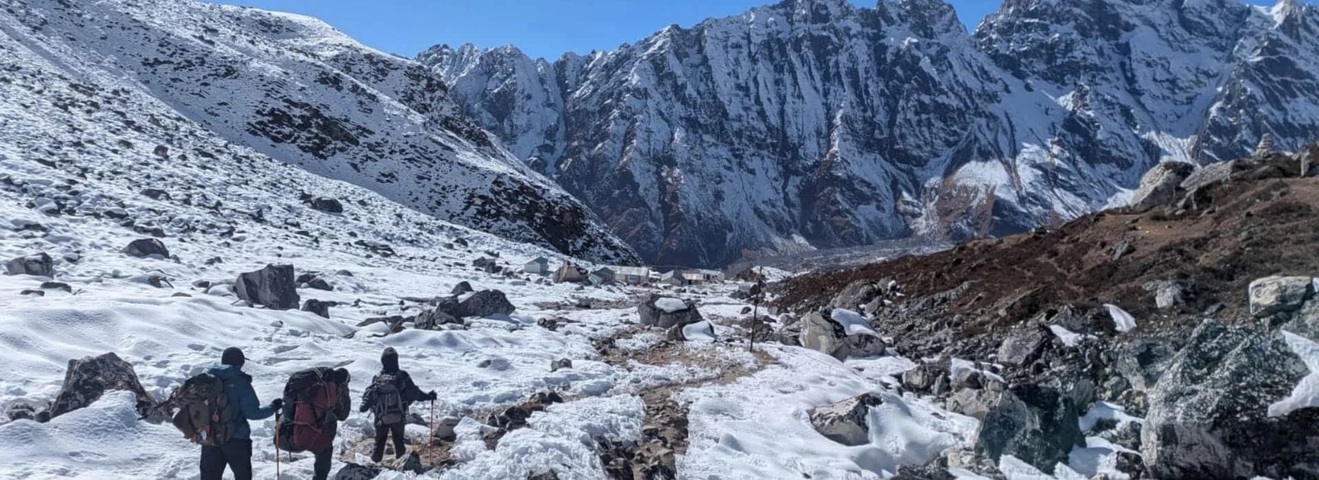 On the Way to Larkya La Pass