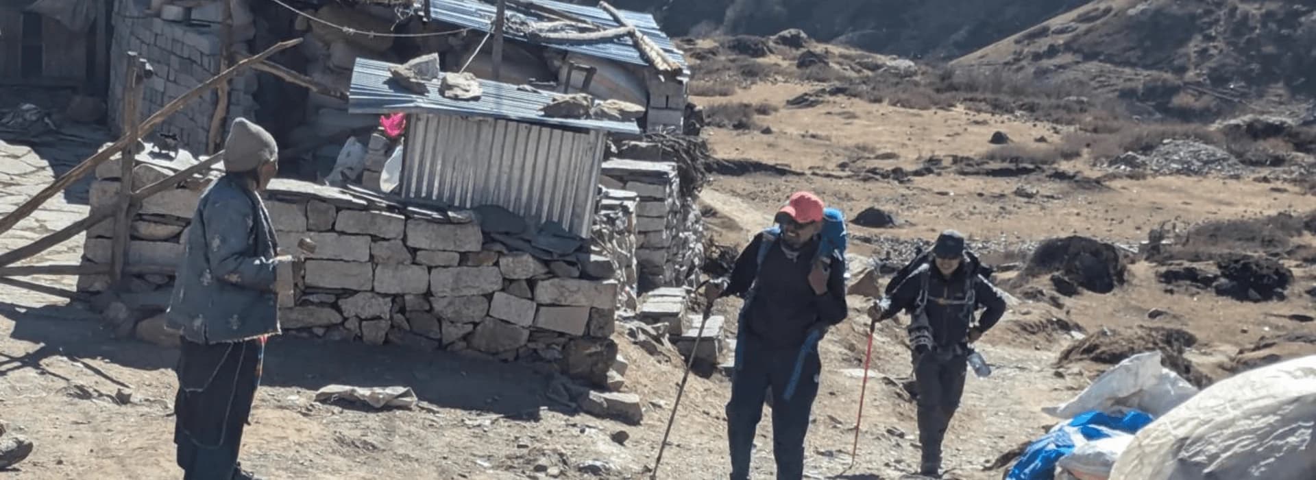 on the way to samagau manaslu circuit & tsum valley trek