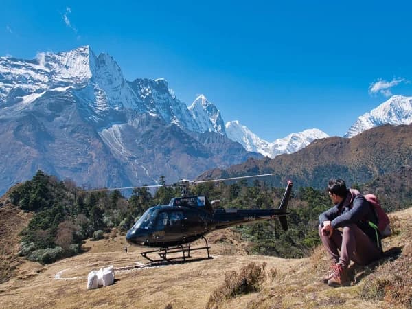 everest base camp trek with helicopter return