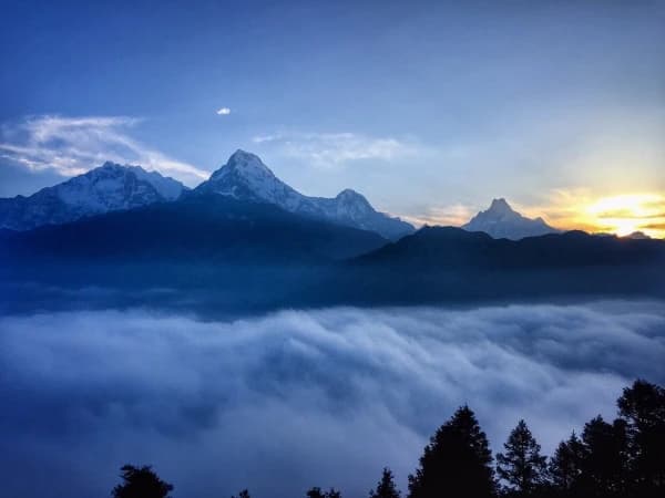 4 Days Ghorepani Poonhill Cloudy View