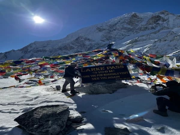Manaslu Circuit Larke Pass Ascent