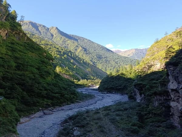 Rapid Tsum Valley Adventure 5 Days